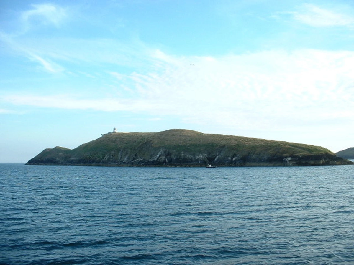Îles Saint-Tudwal, Pays de Galles