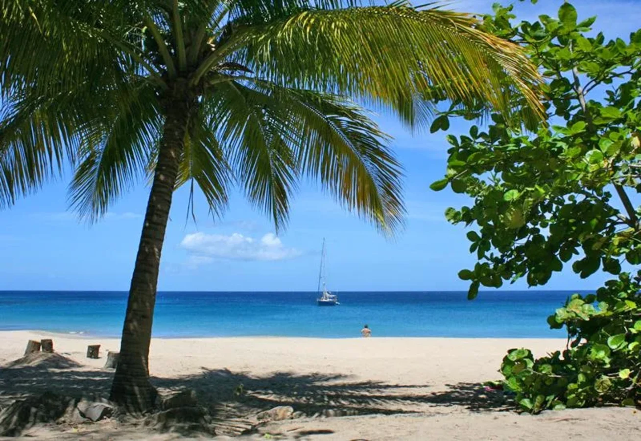 Plage de Leroux, Guadeloupe