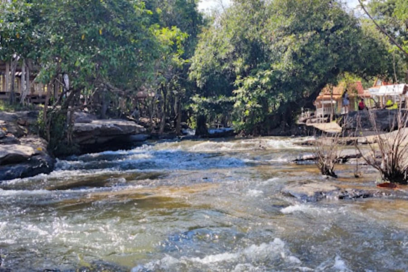 Tad Moun Waterfall, Laos