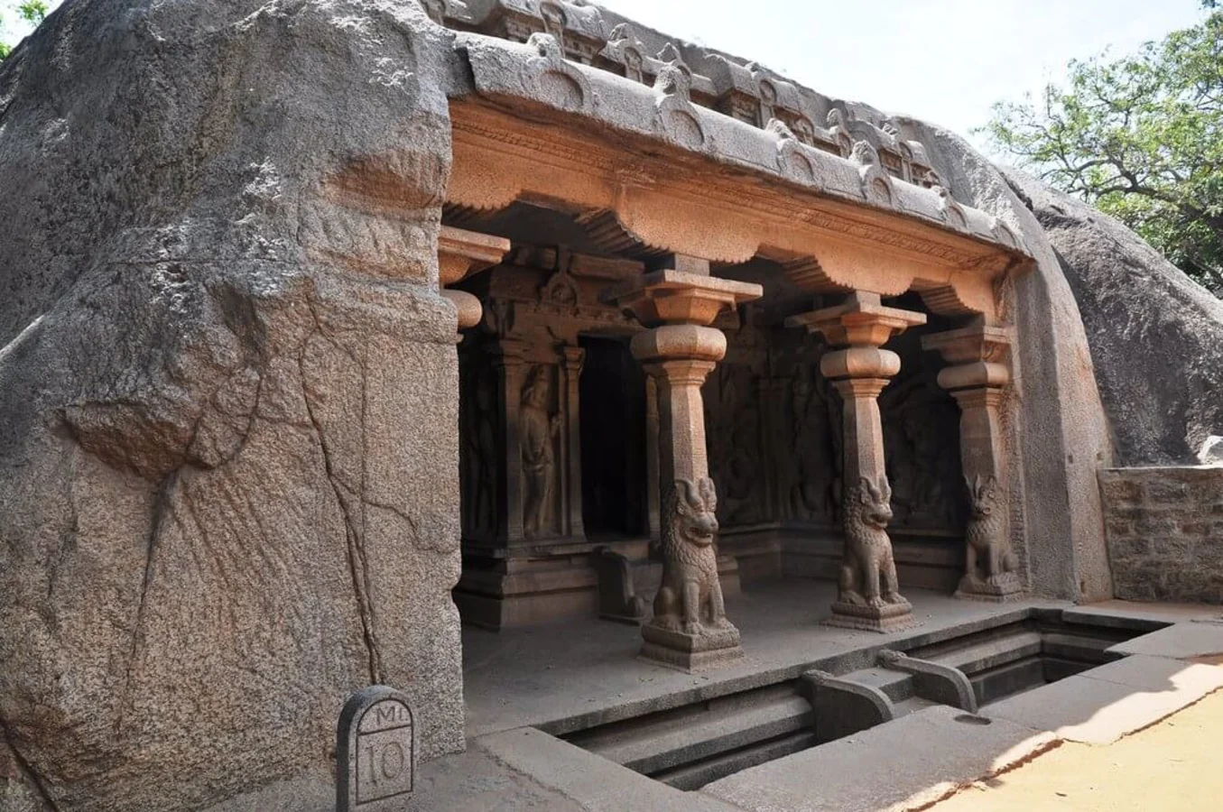 Temple de la grotte de Varaha, Inde