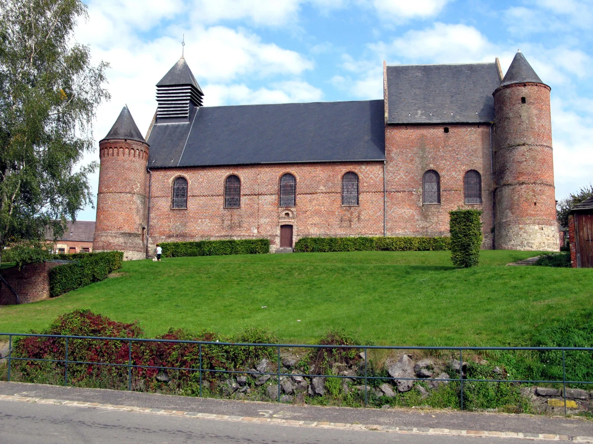 Église Saint-Martin d'Esquéhéries, France