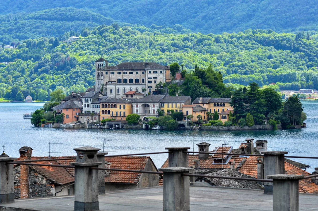 Île Saint-Jules, Italie