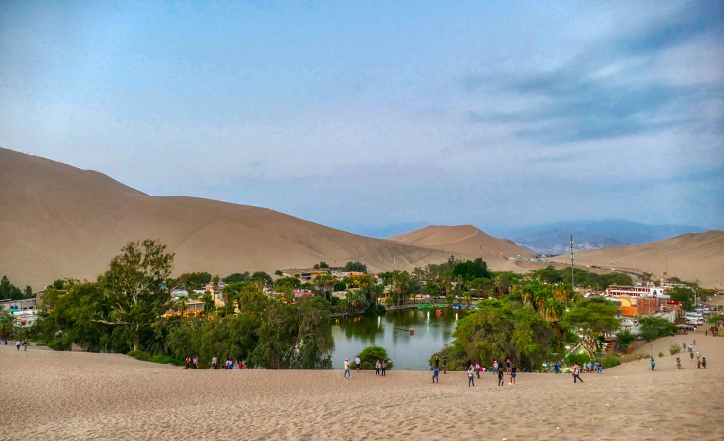 Laguna Huacachina, Pérou
