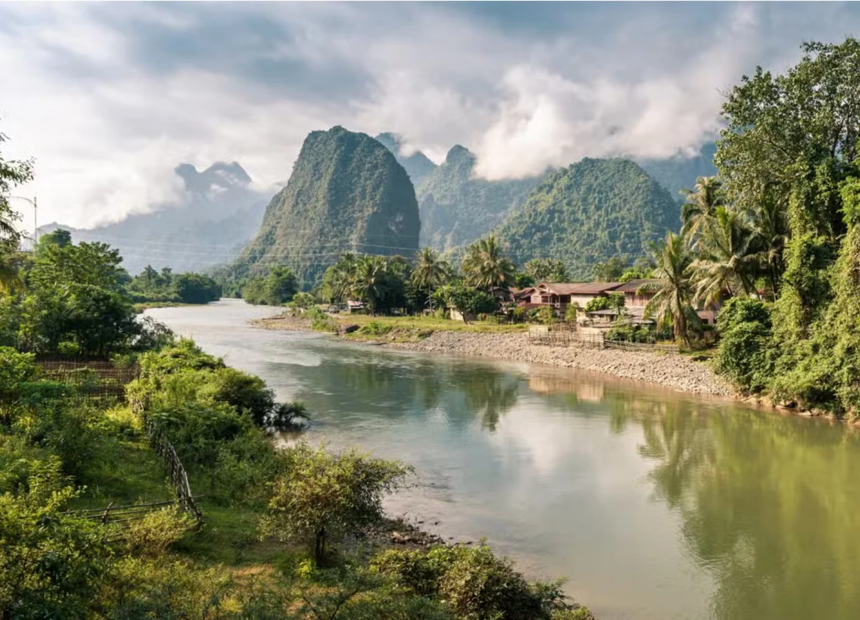 Muang Ngoi Neua, Laos