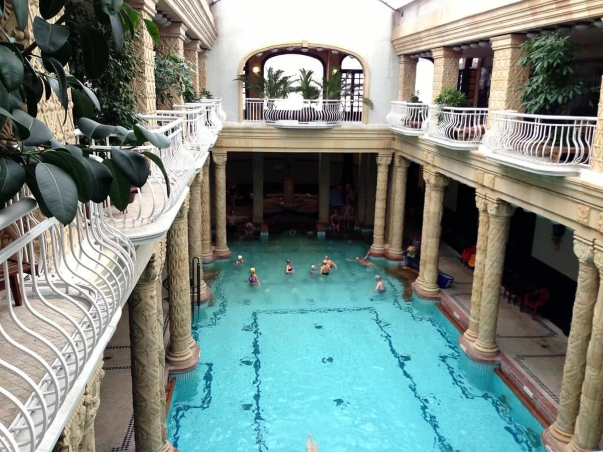 Thermes Gellért, Hongrie