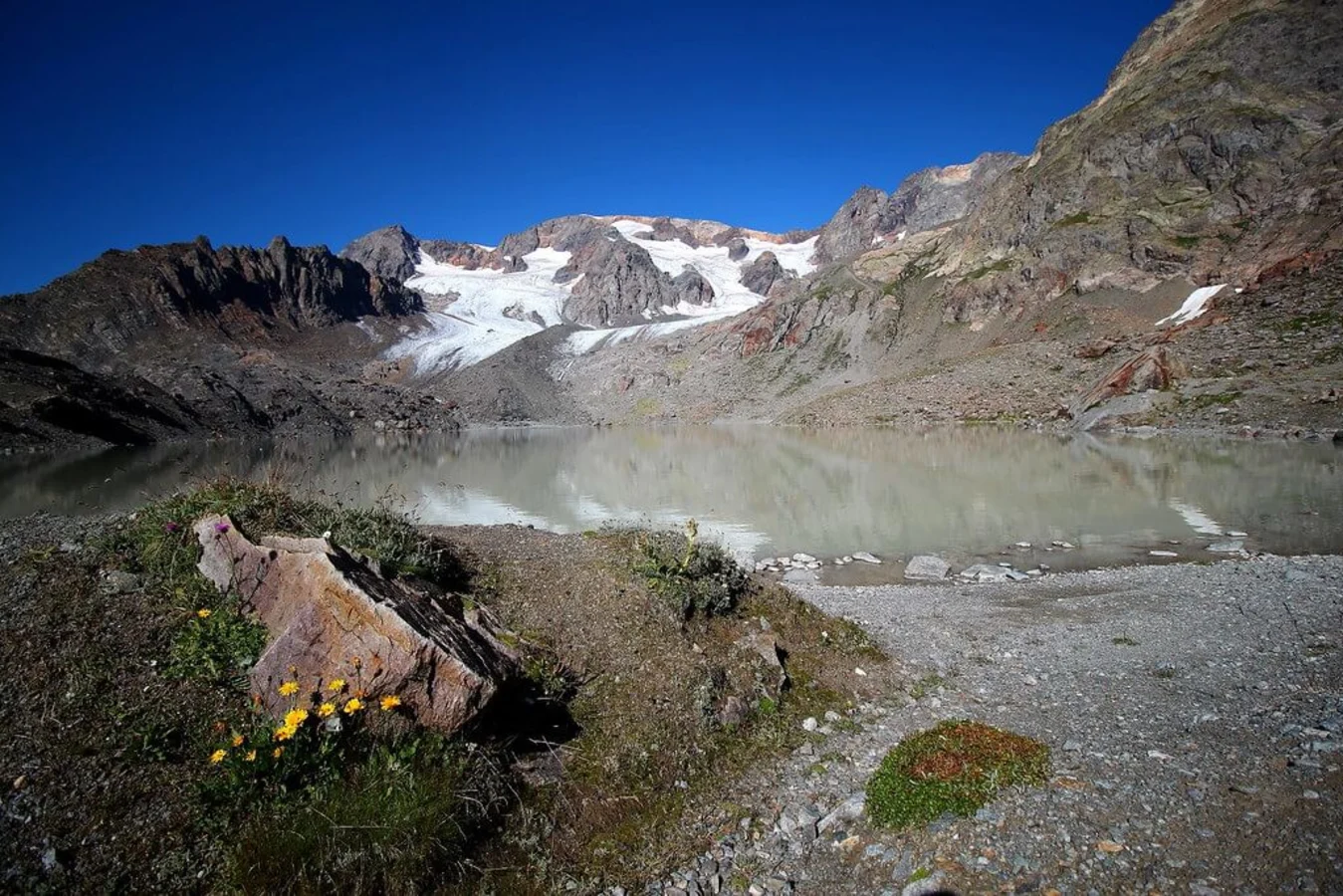 Lac des Quirlies, France
