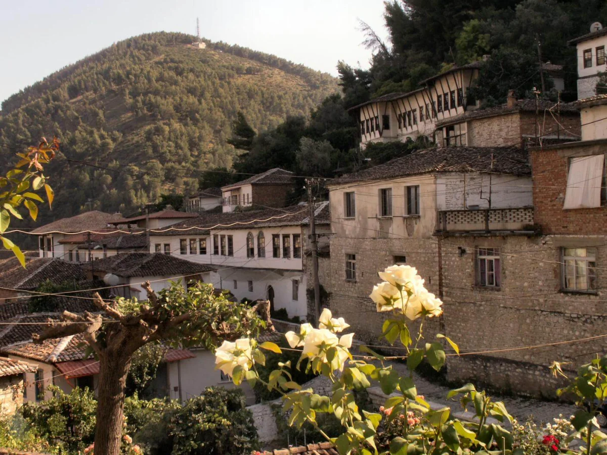 Vuno, Albanie