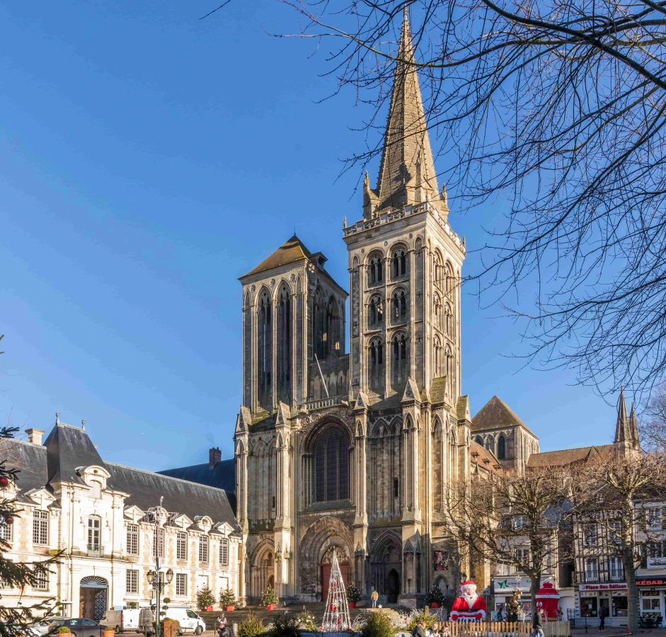Cathédrale Saint-Pierre de Lisieux, France