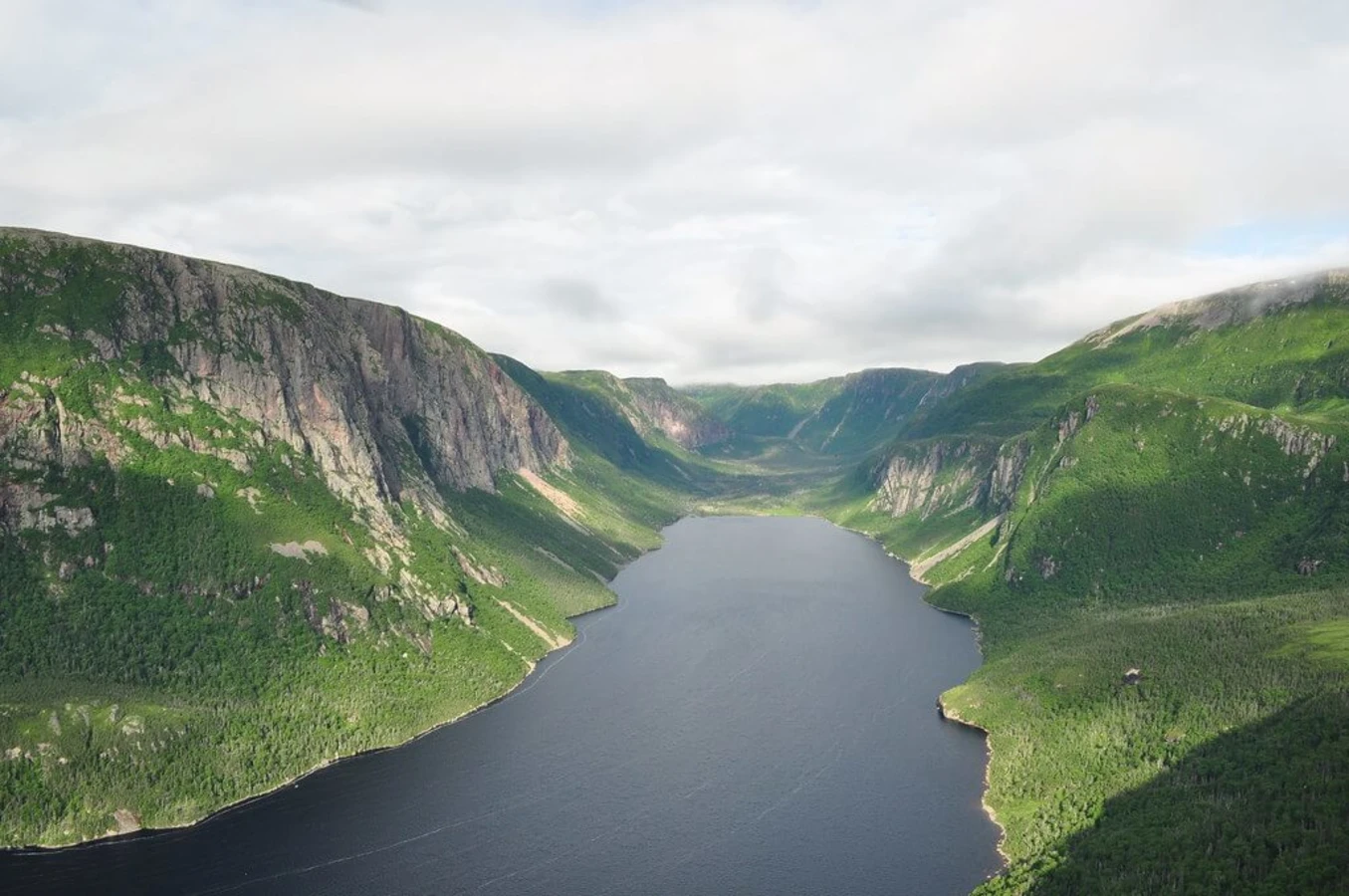 Ten Mile Pond, Canada