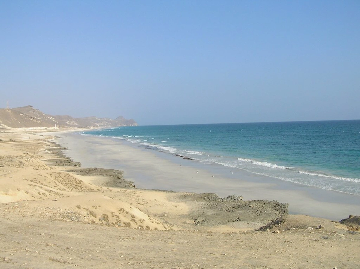 Mughsail Beach, Oman