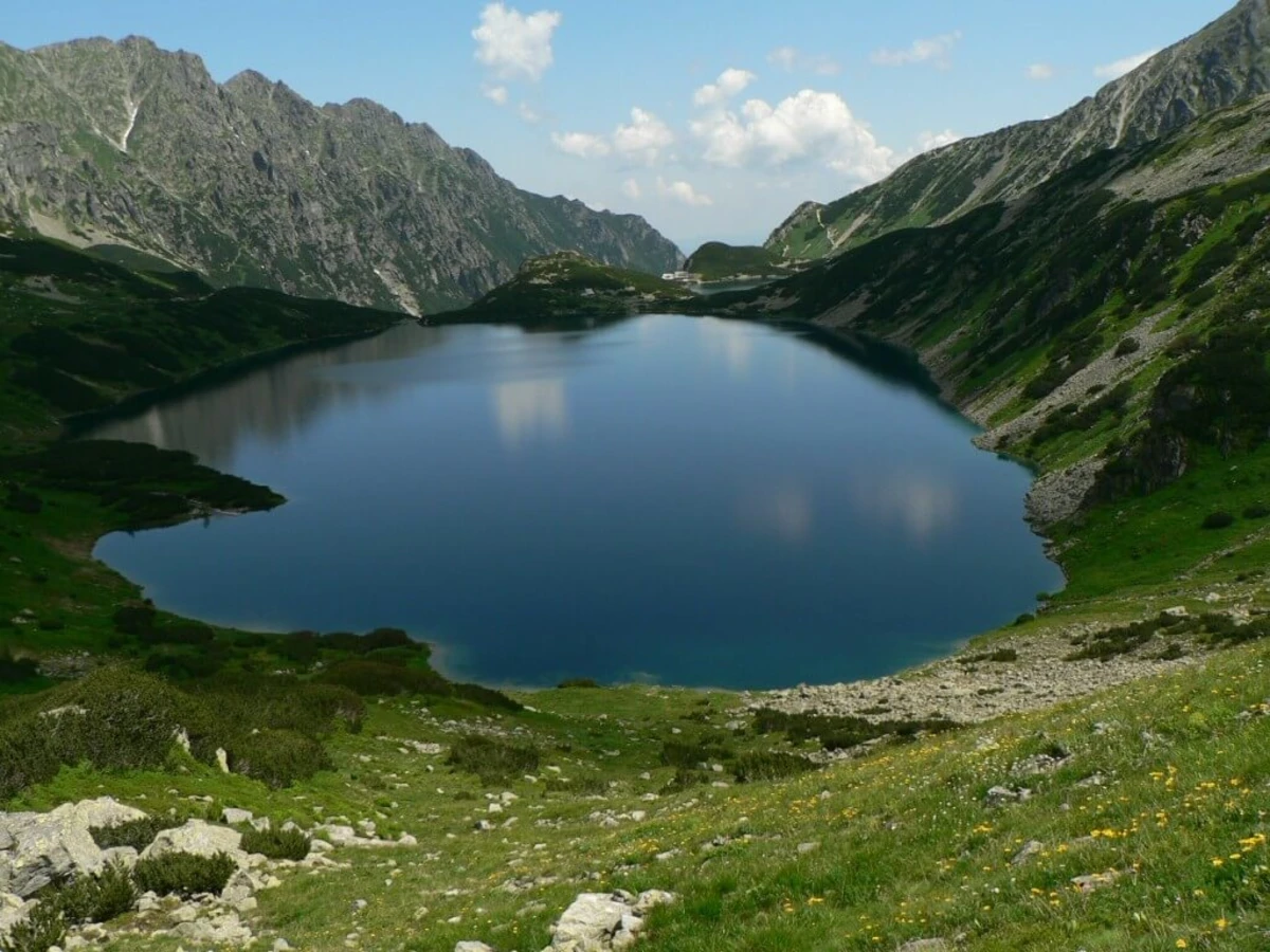 Wielki Staw Polski, Pologne
