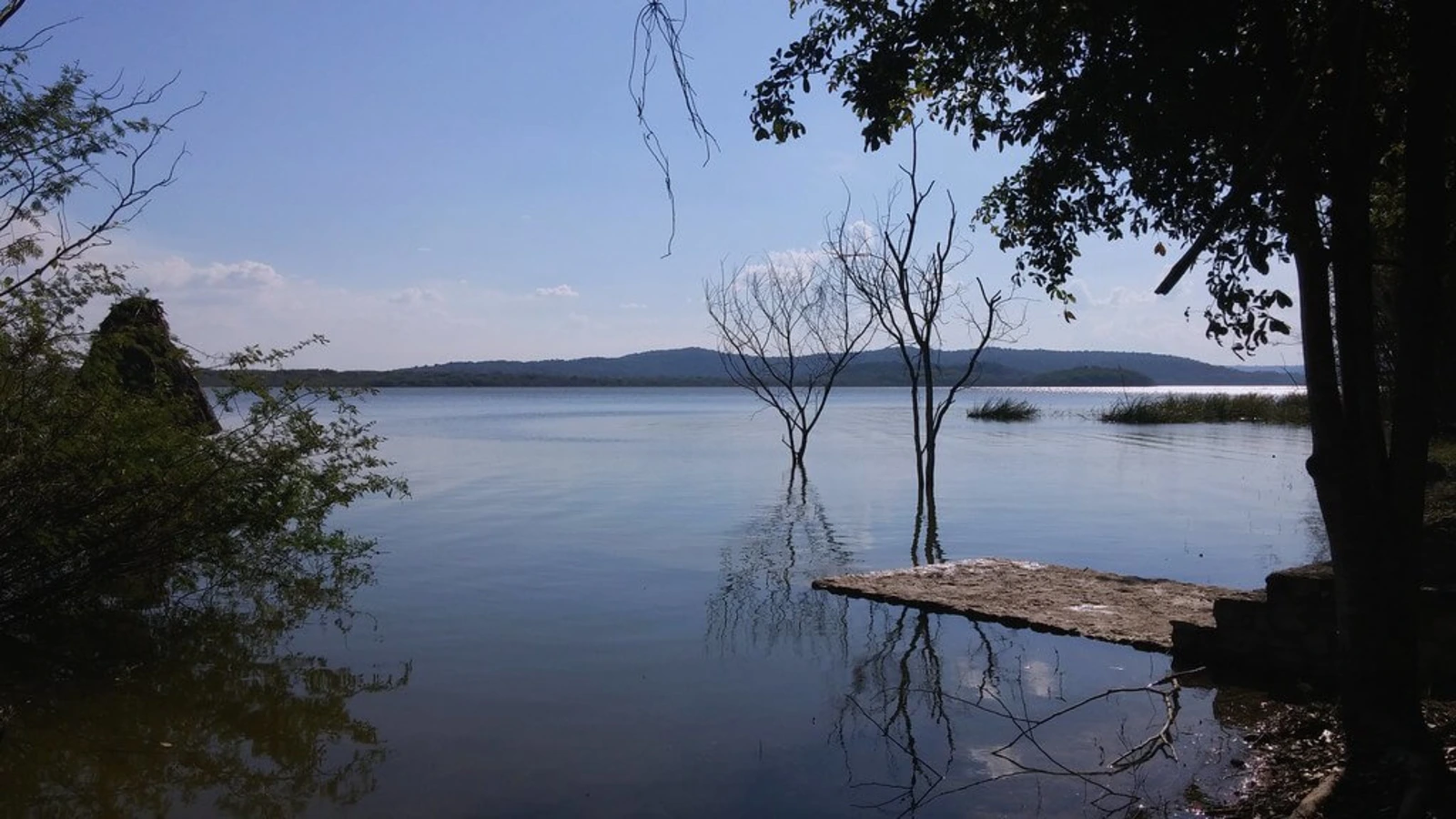 Laguna Yaxja, Guatemala