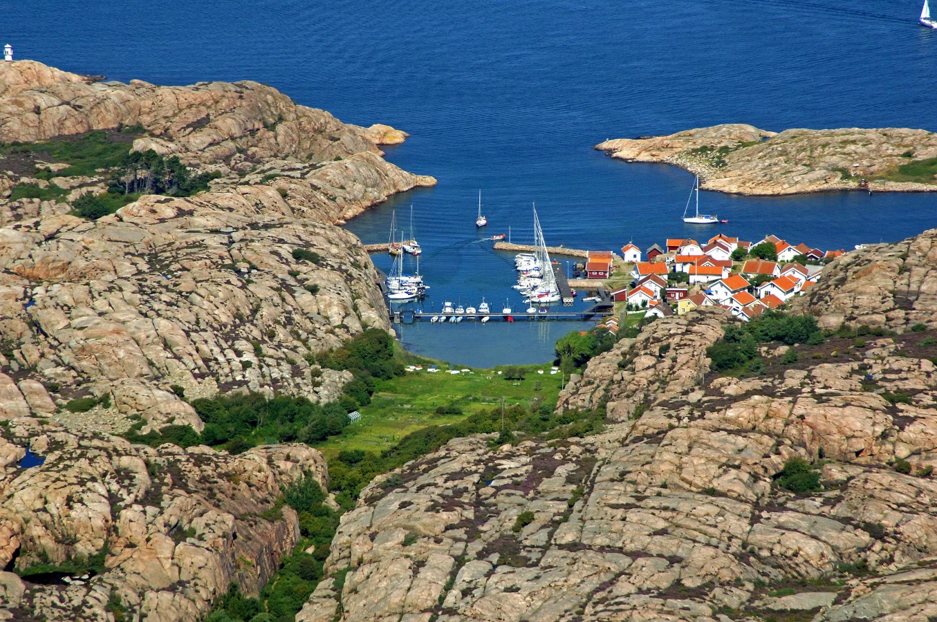 Lilla Korno, Suède
