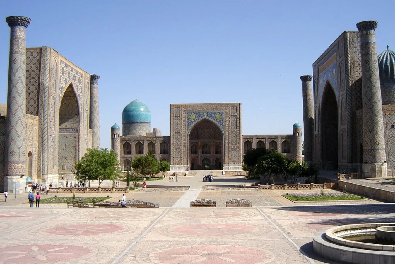 Médersa Cher-Dor, Ouzbékistan