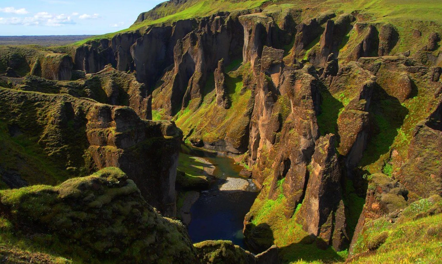 Fjadrargljufur, Islande