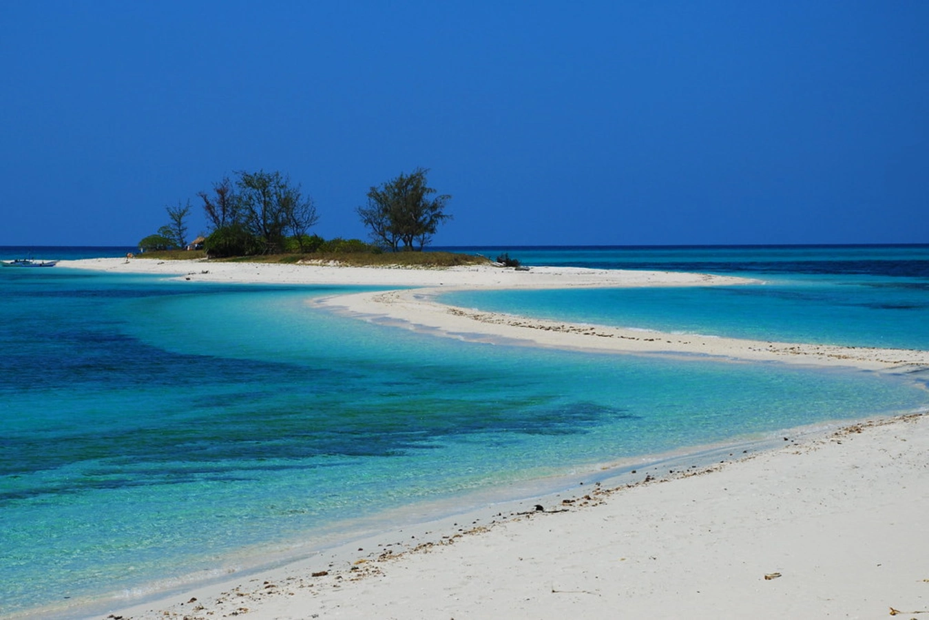 Cresta de Gallo Island, Philippines