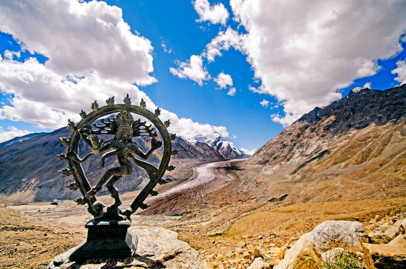 Pensi La, Inde