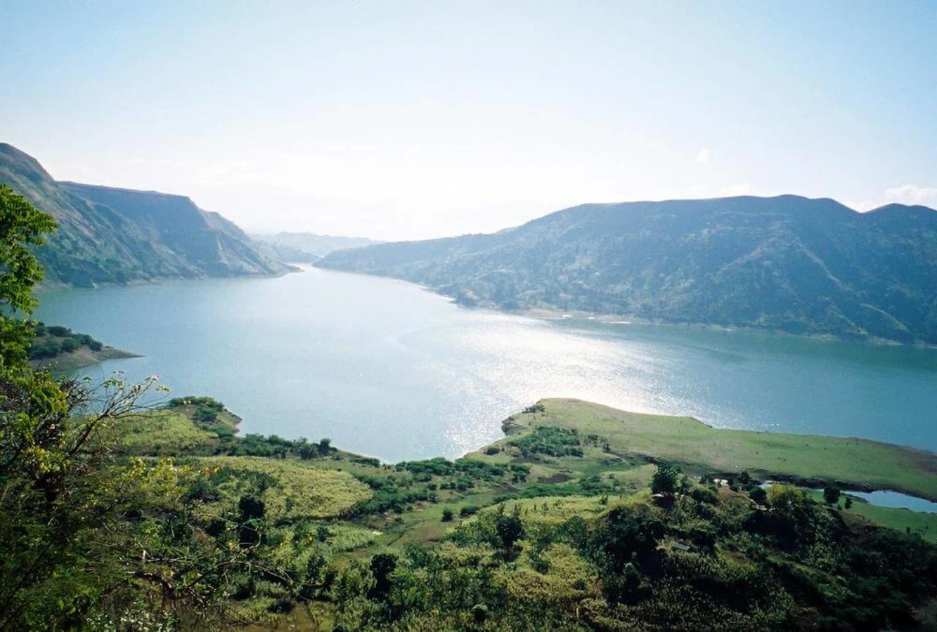 Lac de Péligre, Haïti