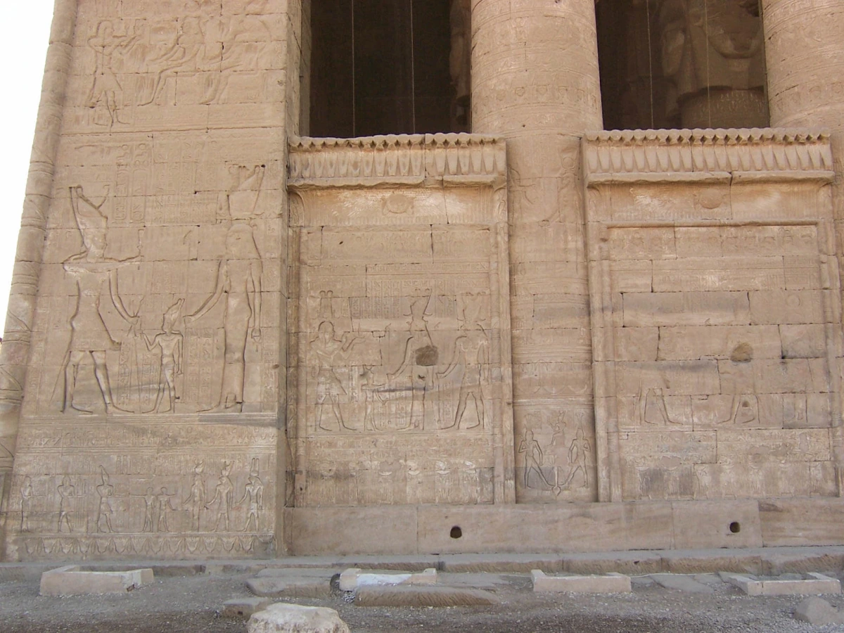 Temple d'Hathor, Égypte