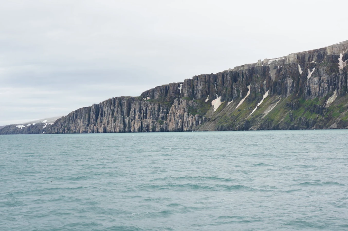 Alkefjellet, Svalbard et Jan Mayen
