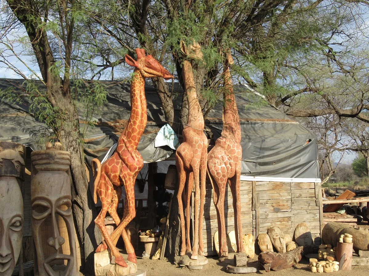 Okahandja Mbangura Woodcarvers Craft Market, Namibie