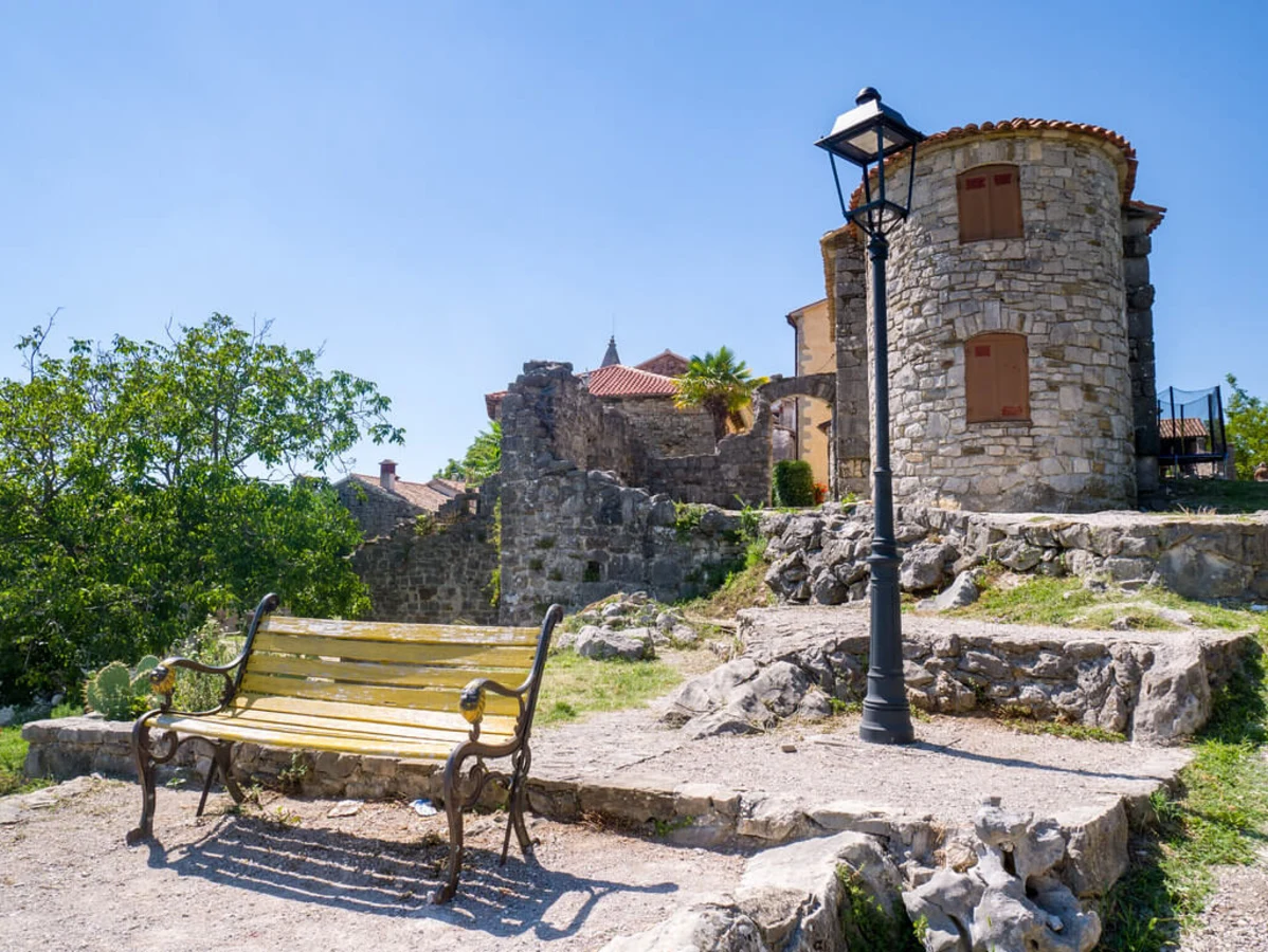 Hum, Croatie