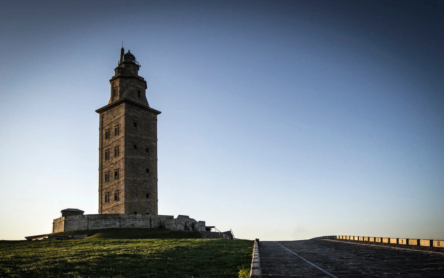 Tour d'Hercule, Espagne