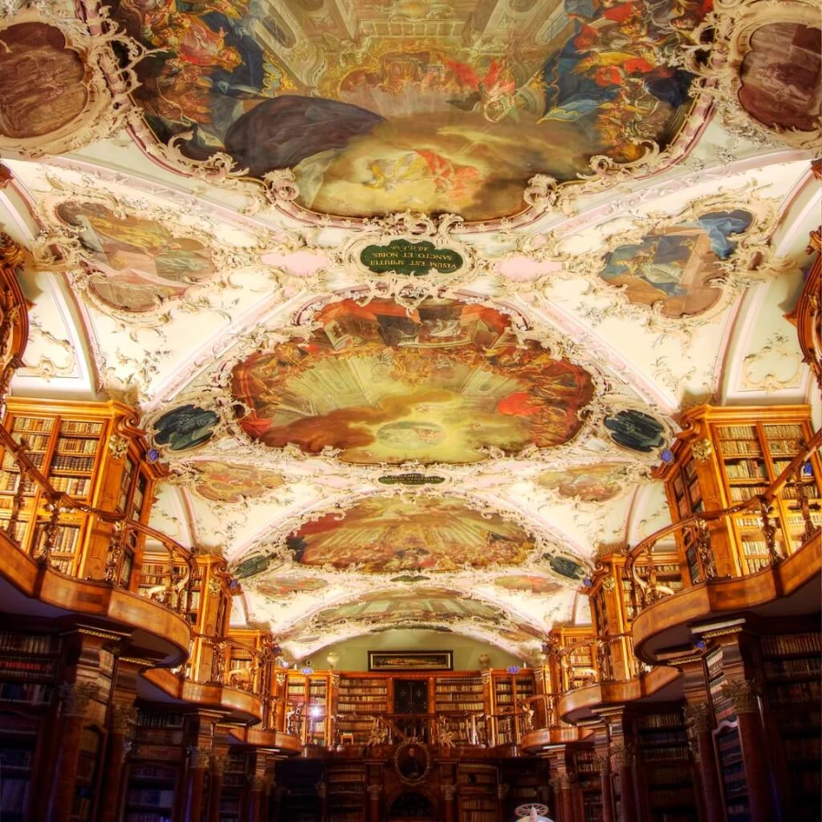 Bibliothèque de l'Abbaye de Saint-Gall, Suisse