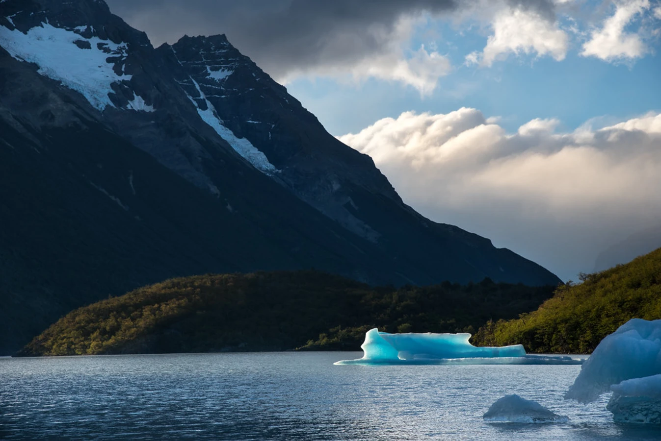 Lac Dickson, Chili, Argentine