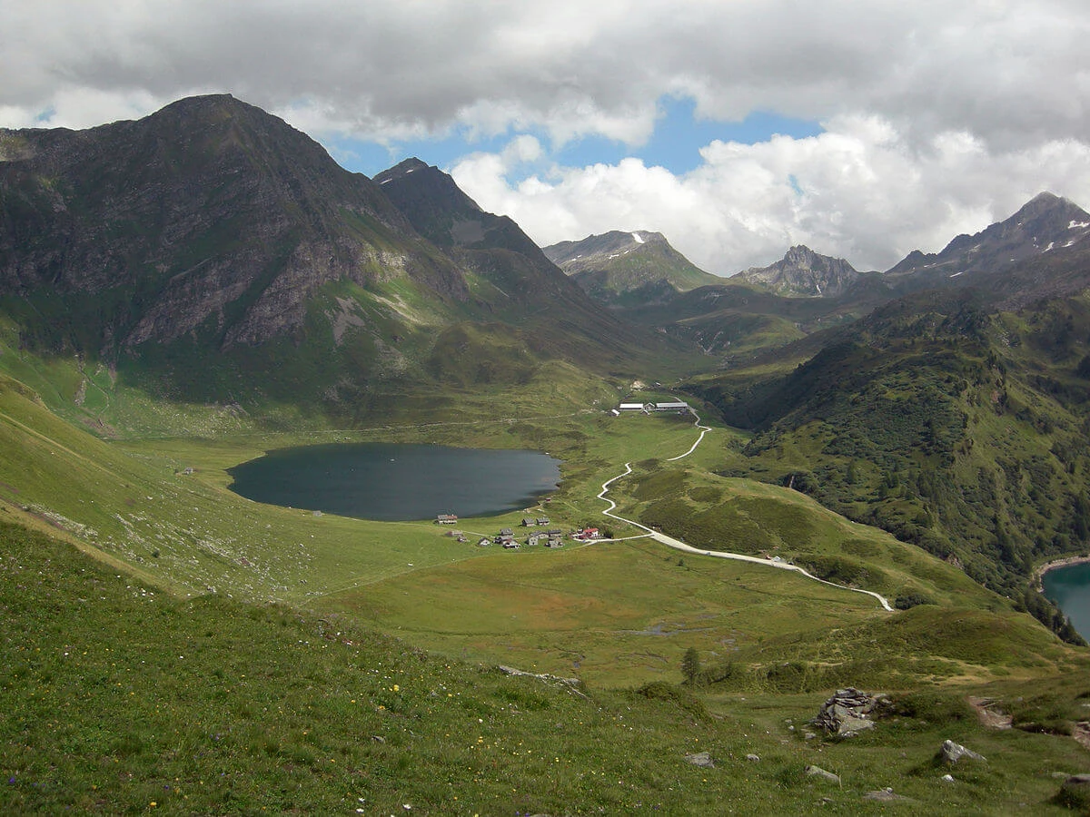 Lac de Cadagno, Suisse