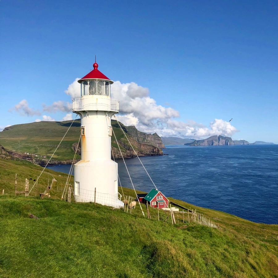 Phare de Mykinesholmur, Îles Féroé