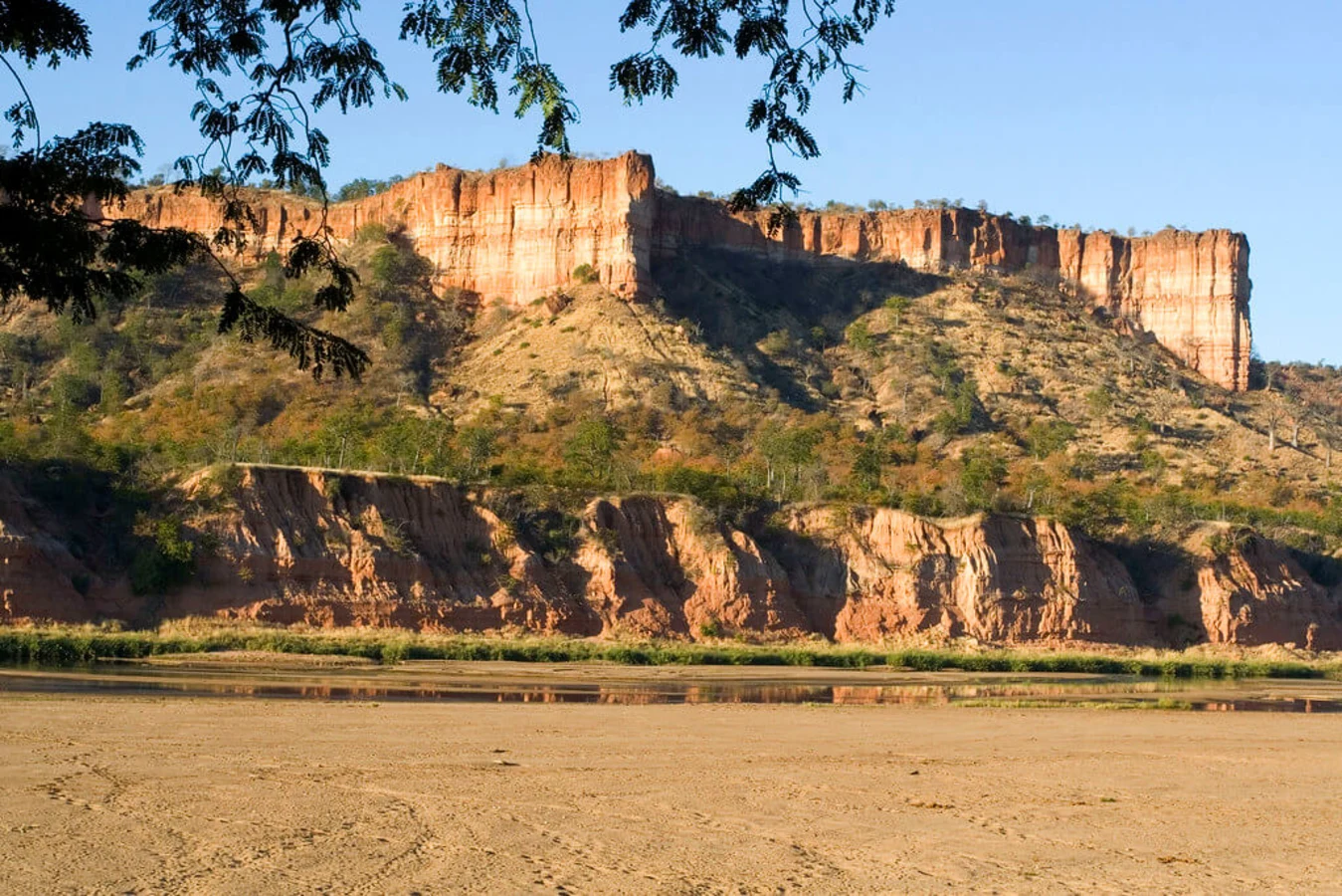 Clarendon Cliffs, Zimbabwe