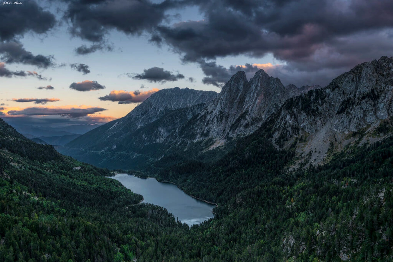 Massif des Encantats, Espagne
