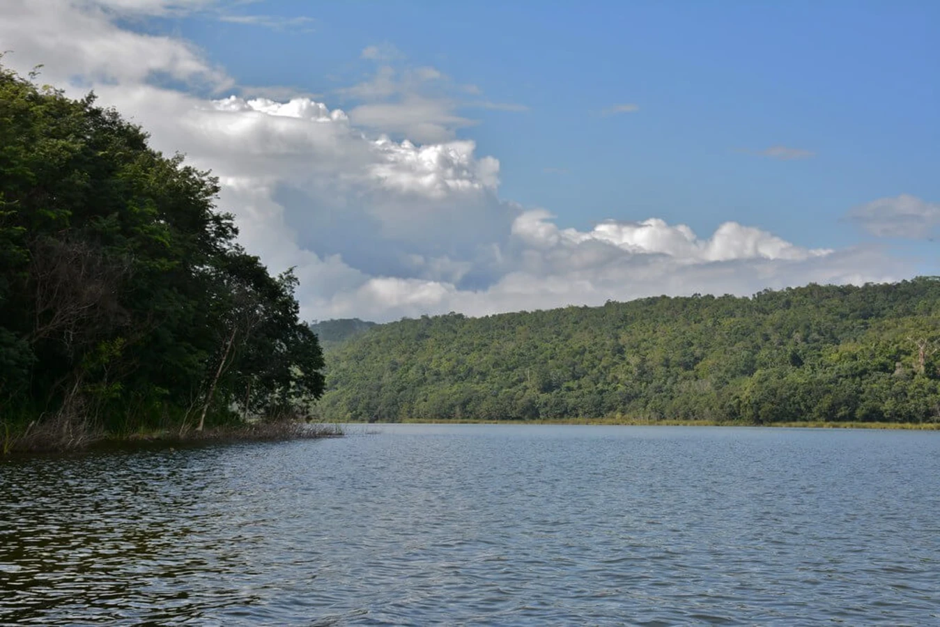 Laguna Yaxja, Guatemala