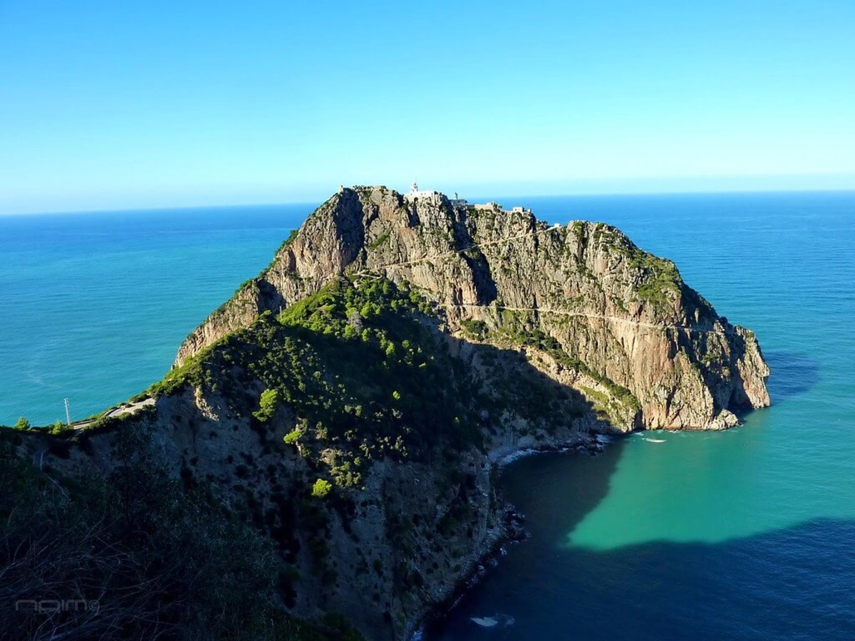 Pic des Singes, Algérie