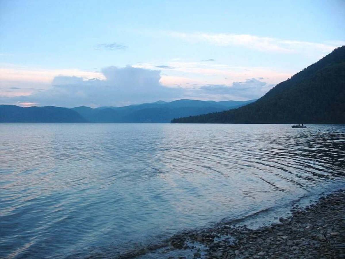 Lac Teletskoïe, Russie