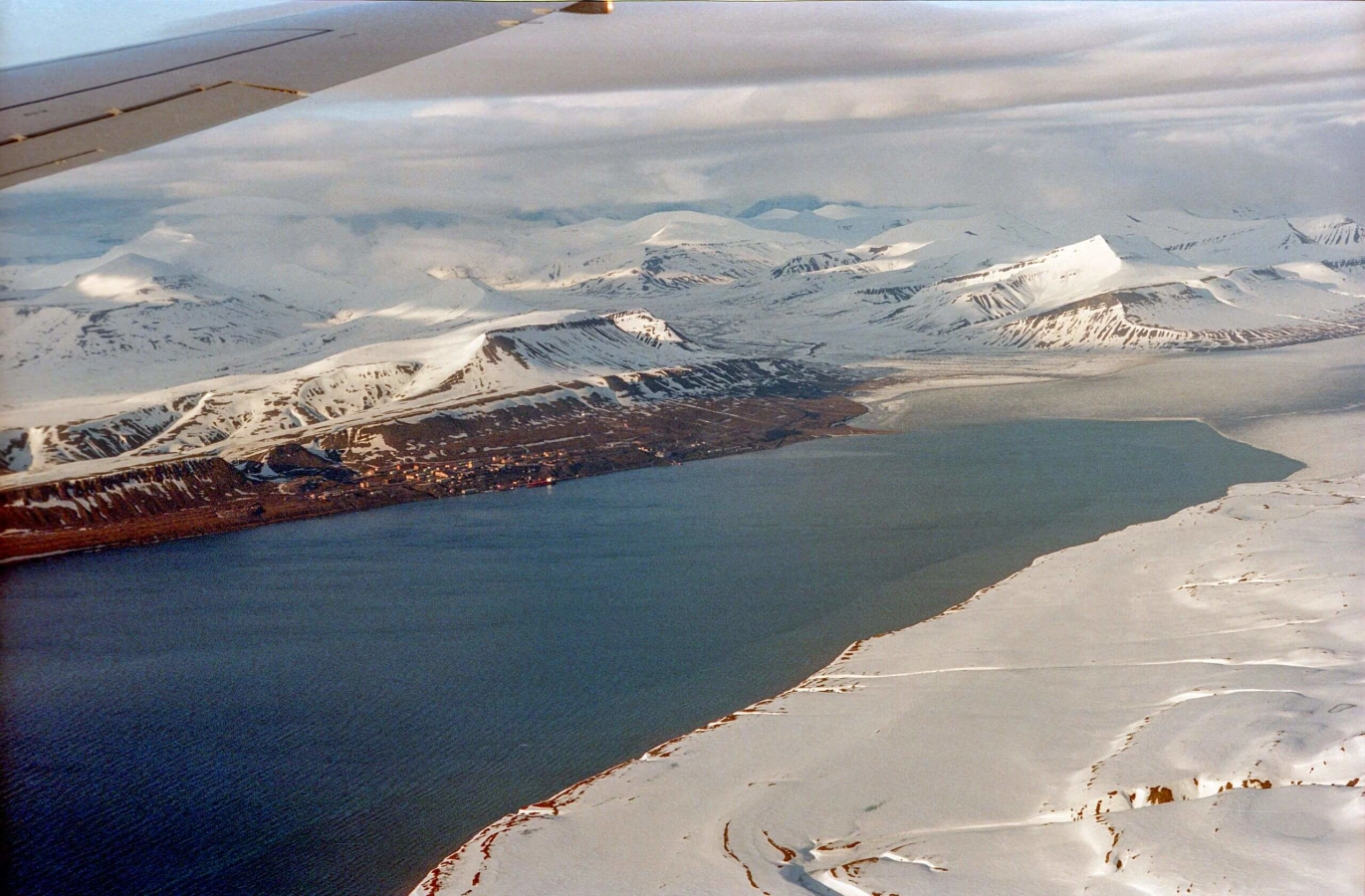 Gronfjorden, Svalbard et Jan Mayen