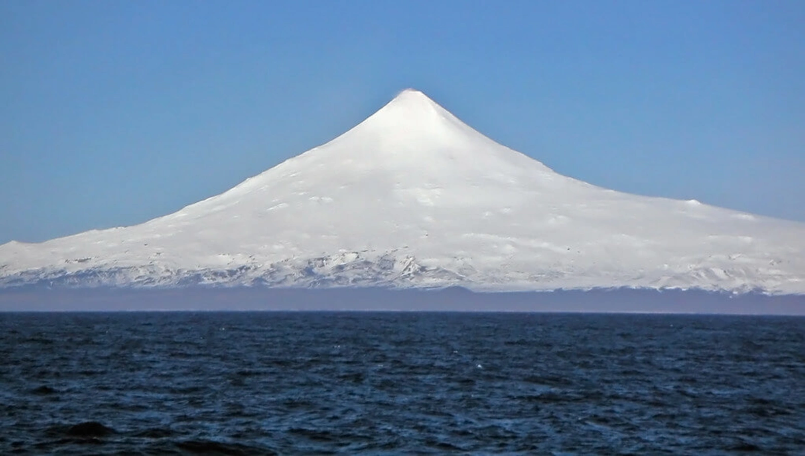 Mont Shishaldin, États-Unis