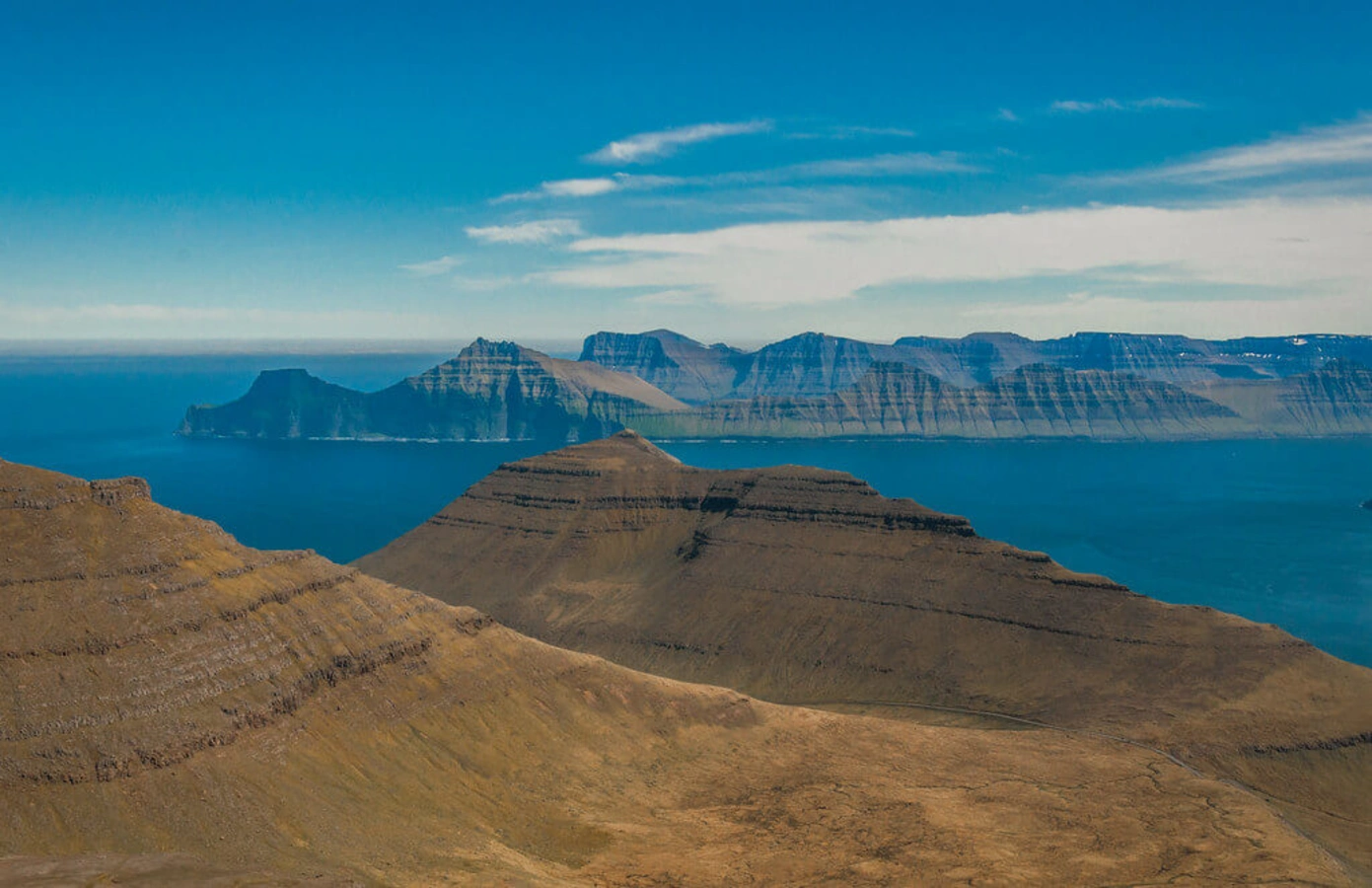 Slættaratindur, Îles Féroé