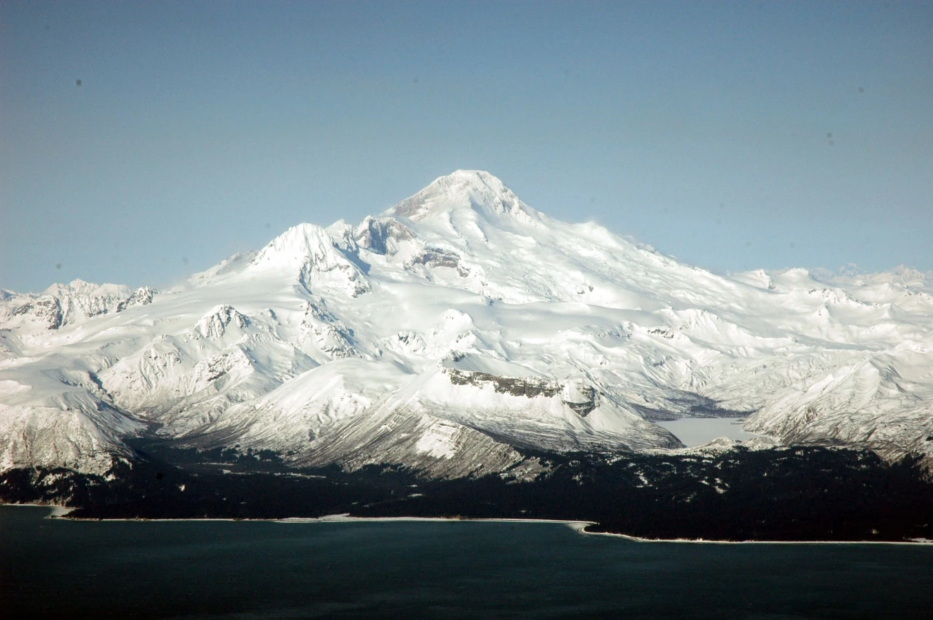 Mont Iliamna, États-Unis