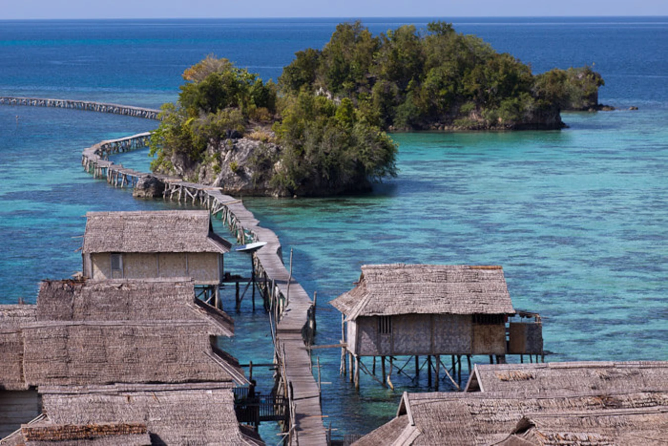 Pulau Papan, Indonésie