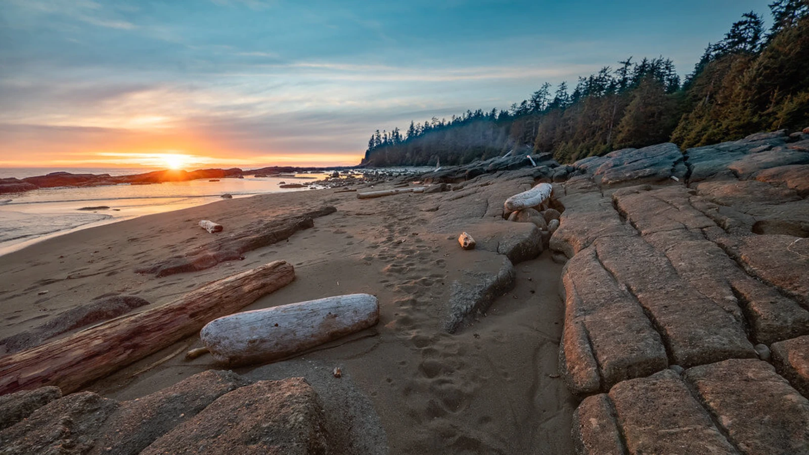Sentier de la Côte-Ouest, Canada