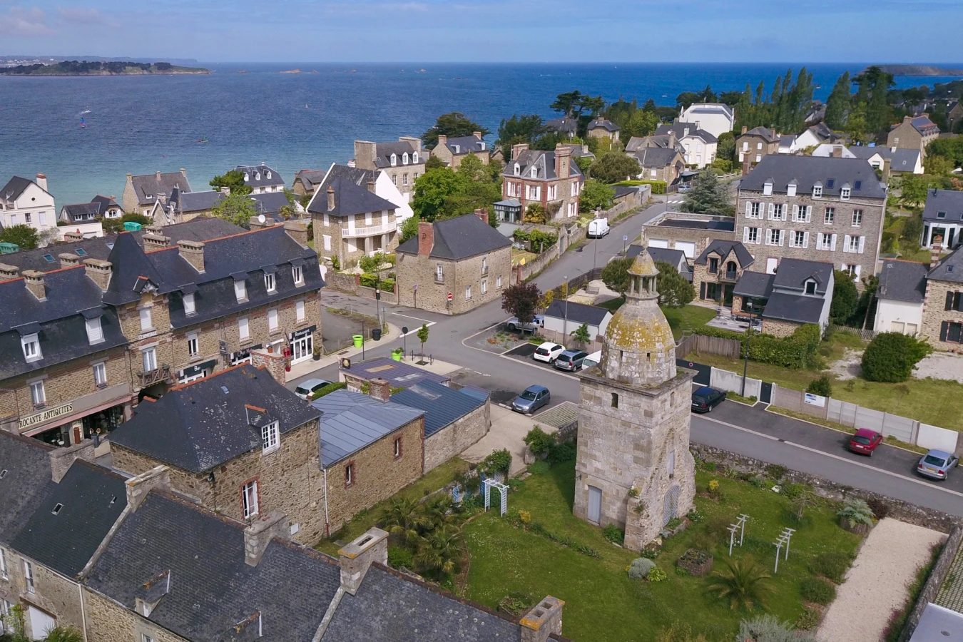 Lancieux, France