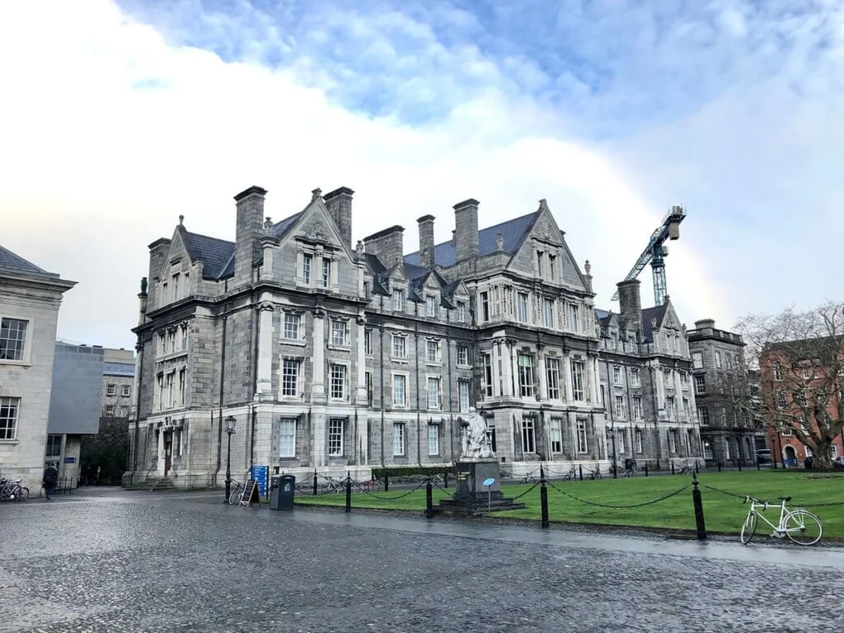 Trinity College, Irlande